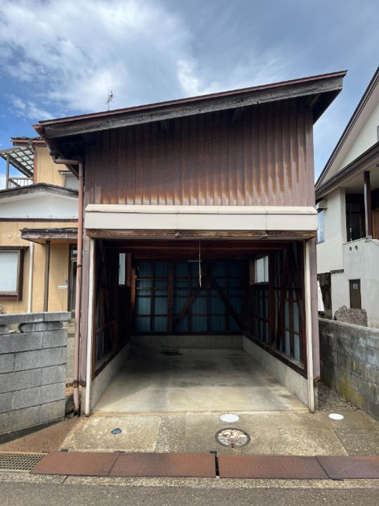 新潟県上越市春日新田1(一戸建)の賃貸物件の地図