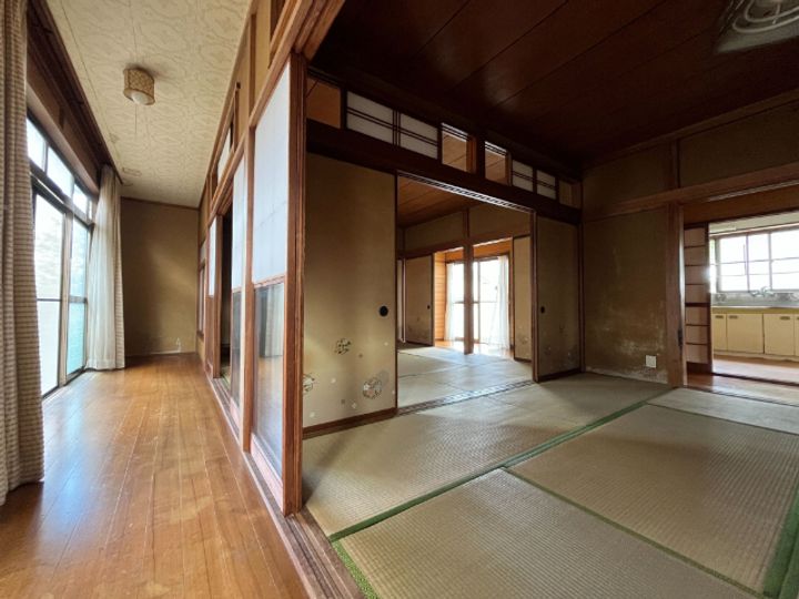 新潟県上越市春日新田1(一戸建)の賃貸物件の居間