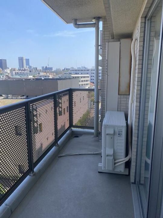 アゼリアテラス新宿の内装