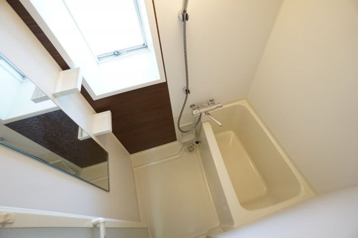 アカデミア横河原駅前の風呂