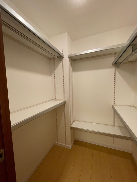 ポレスター佐久平の内装