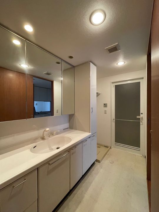 ポレスター佐久平の内装