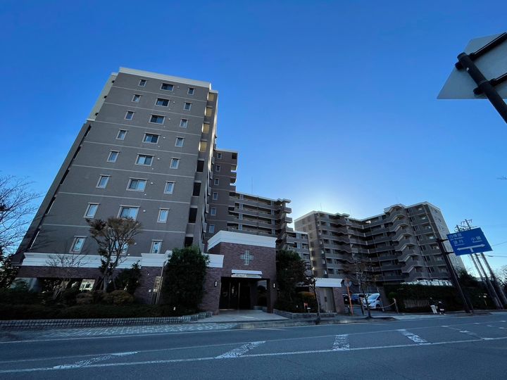 ポレスター佐久平の外観