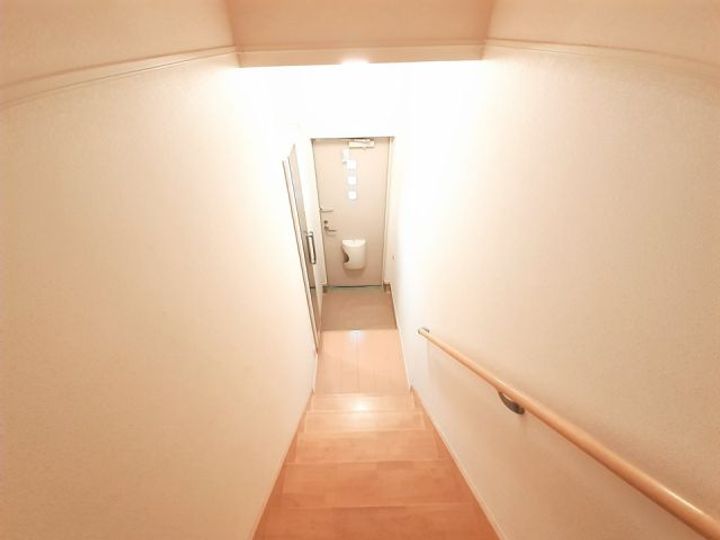 プリマヴェーラIIの玄関