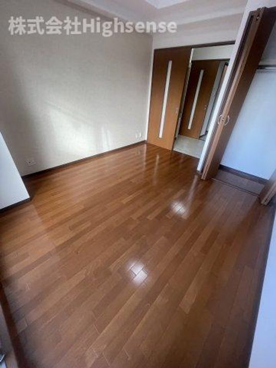 ラクラス高殿の居間