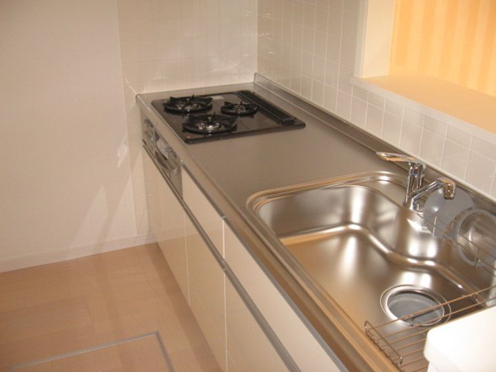 埼玉県志木市中宗岡2(一戸建)の賃貸物件のキッチン