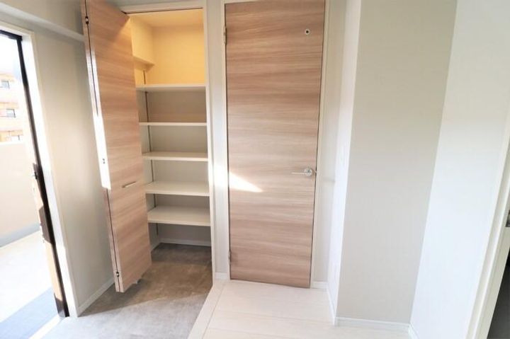 Park Avenue Eastの玄関