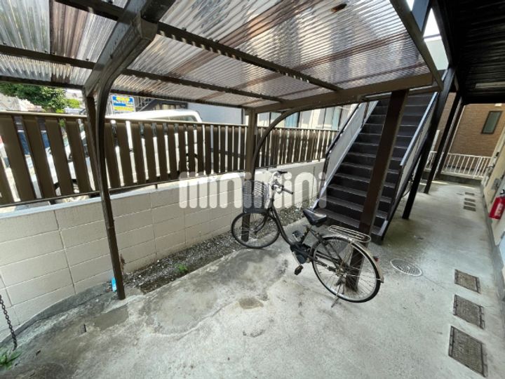 サンリットコーポの地図