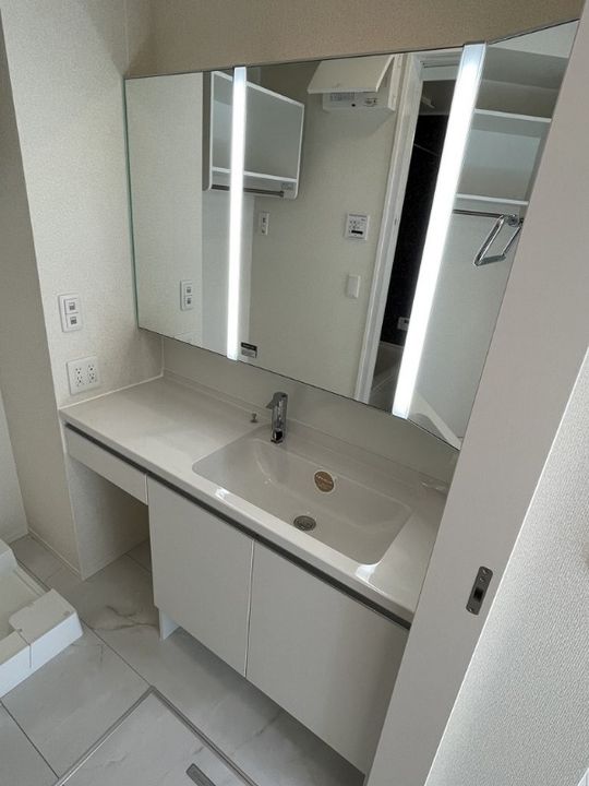 静岡県浜松市中央区佐藤2(アパート)の賃貸物件の内装