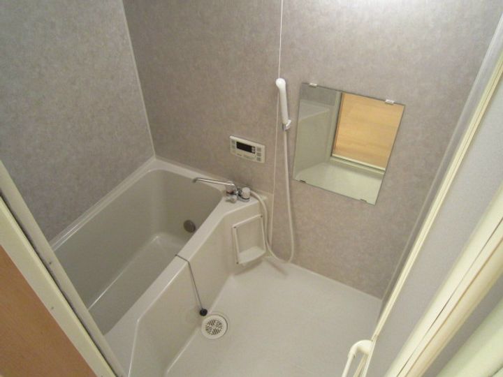 神奈川県小田原市中曽根(アパート)の賃貸物件の風呂