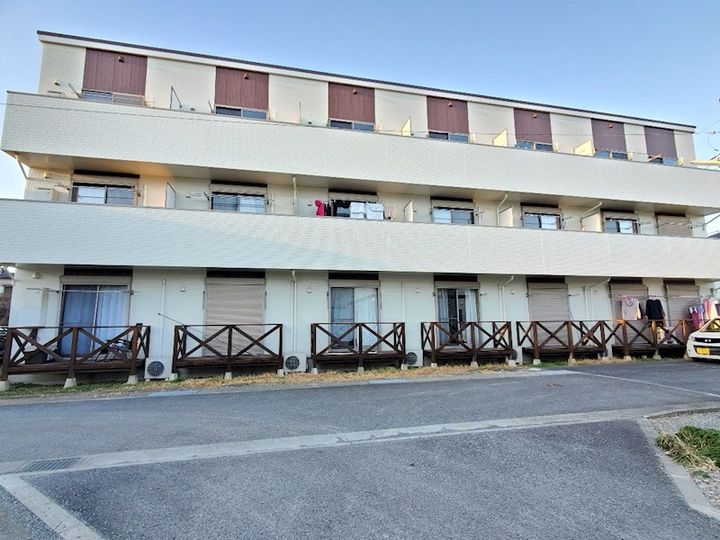 神奈川県小田原市中曽根(アパート)の賃貸物件の外観