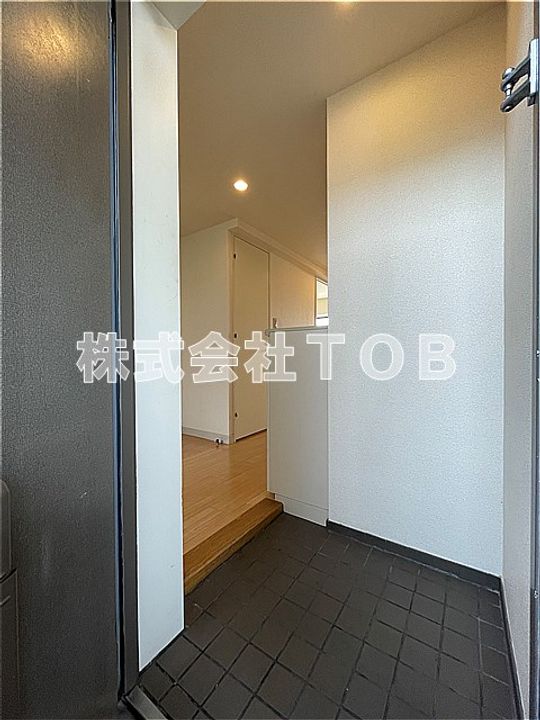 フラット浜田山の玄関