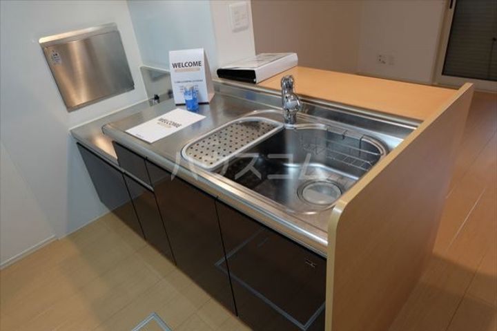 シャ・ペルサン Cのキッチン