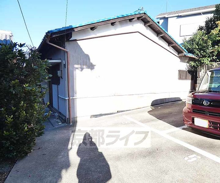 京都府京都市伏見区石田内里町(一戸建)の賃貸物件の外観