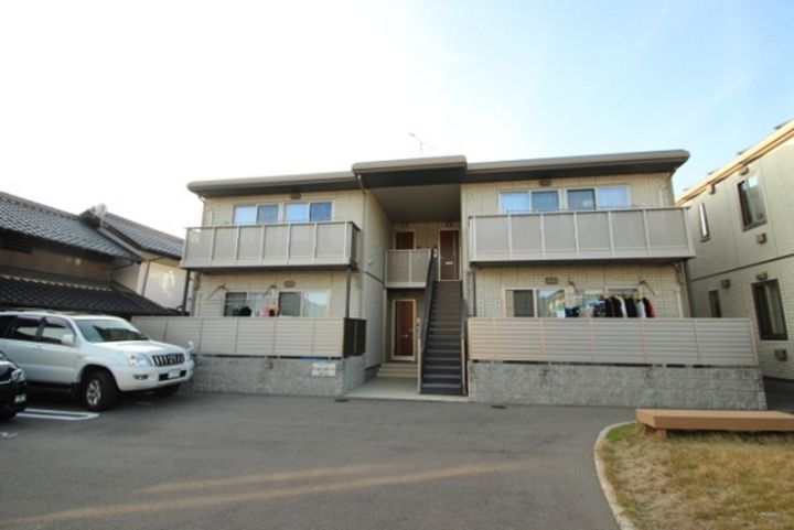 Brancourt A棟の外観