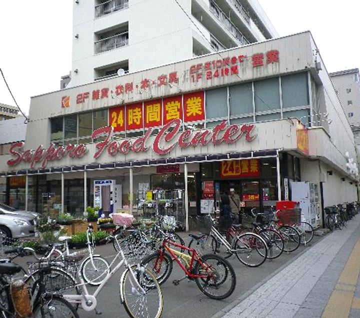 オール裏参道の周辺