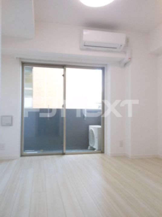 東京都豊島区東池袋2(マンション)の賃貸物件の居間