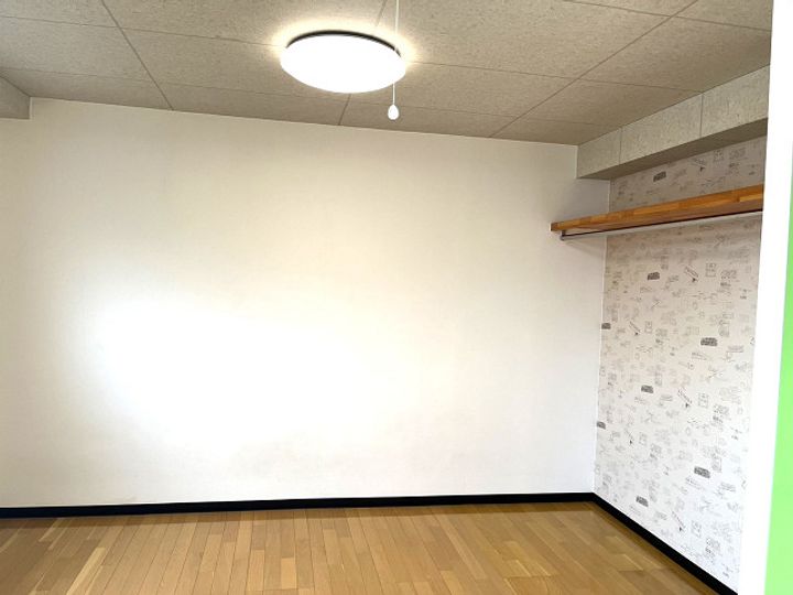 EXCELLENCE枕返の居間