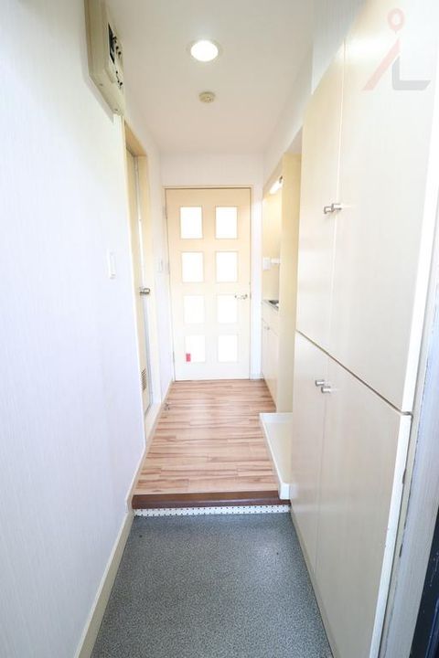 ペガサス千代の玄関