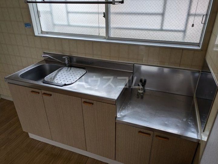 神奈川県小田原市中村原(一戸建)の賃貸物件のキッチン