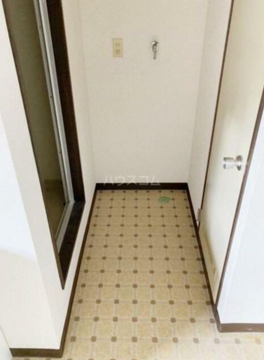 ハイツ岩沢の内装