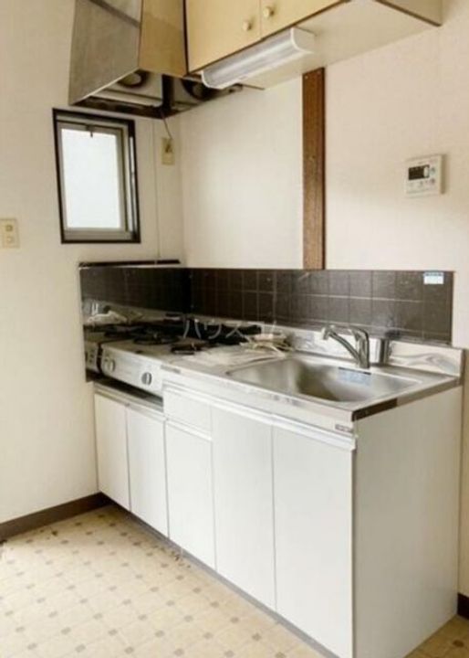 ハイツ岩沢のキッチン