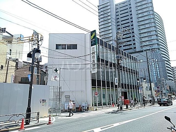 グレースコート町屋の周辺