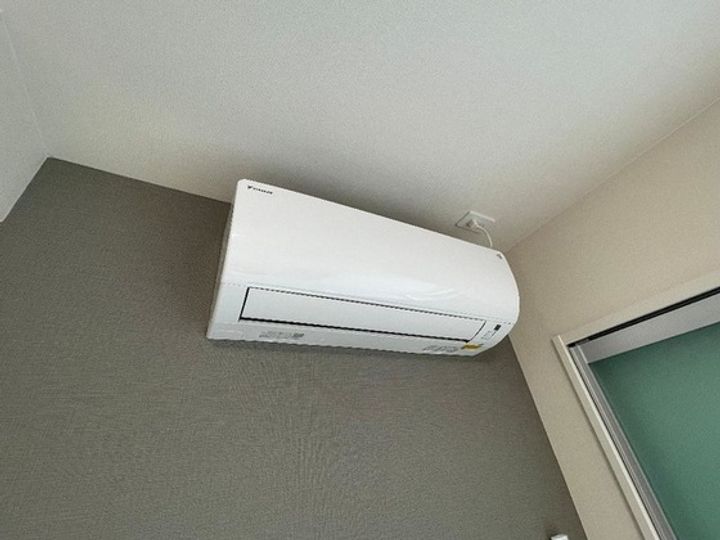 プラッツ・ユーたかまつの内装