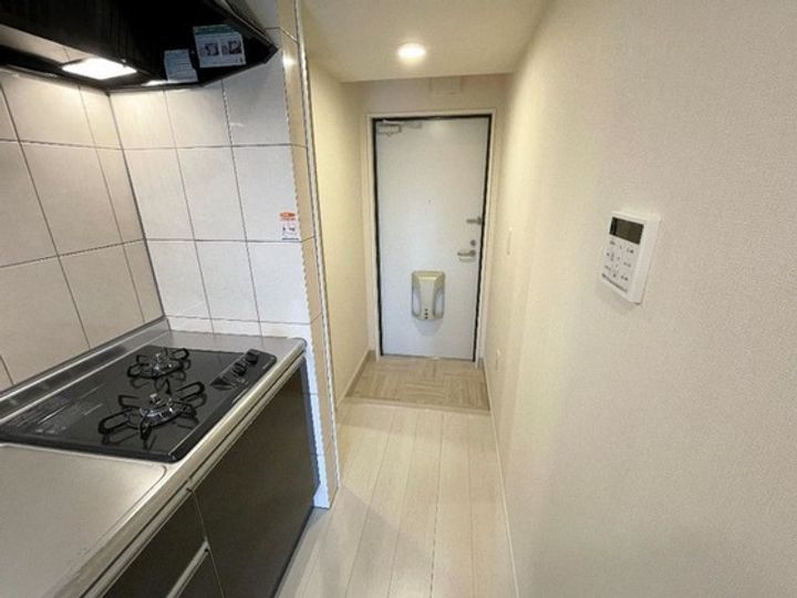 プラッツ・ユーたかまつの玄関