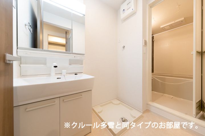 グローリィヒルズの内装