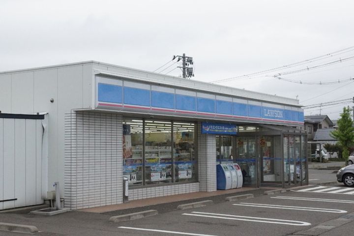 グローリィヒルズの周辺