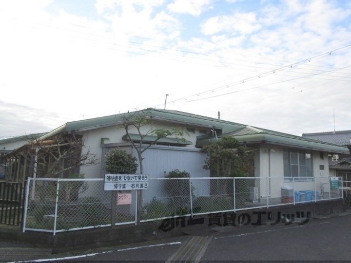 エールコナンの周辺