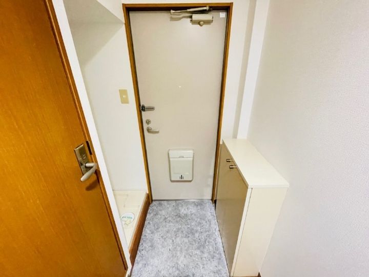 大宮西口プラザの玄関