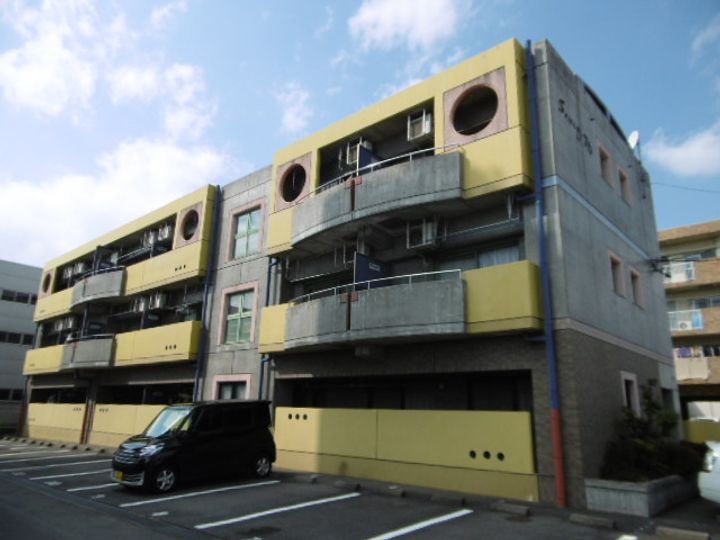 S・FIELD76の外観