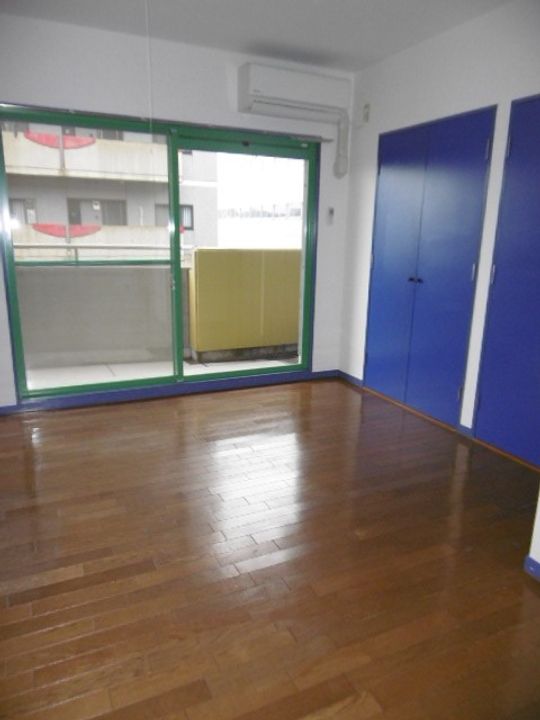 S・FIELD76の居間