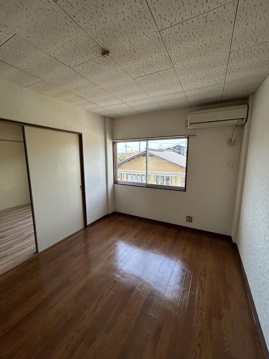 シティーハイツEiの居間