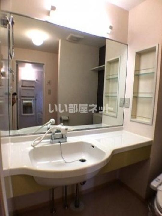 ヴェルデ・ナチュール II Bの内装