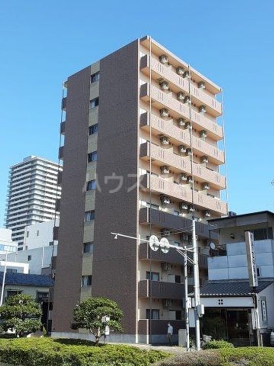 グランリーフ本通の外観