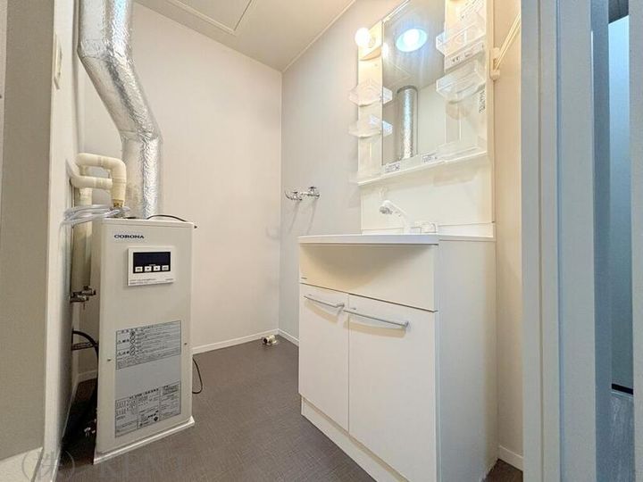 ドエル西町の内装