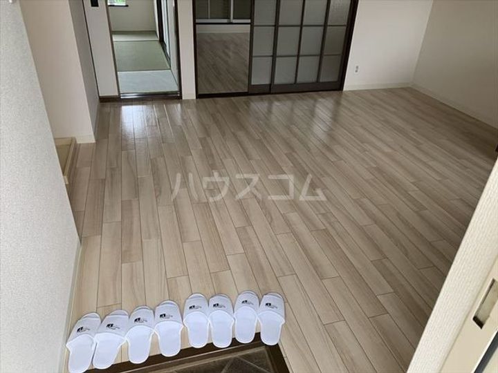 クレールソシアAの居間