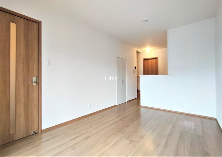 ルミエール MHの居間