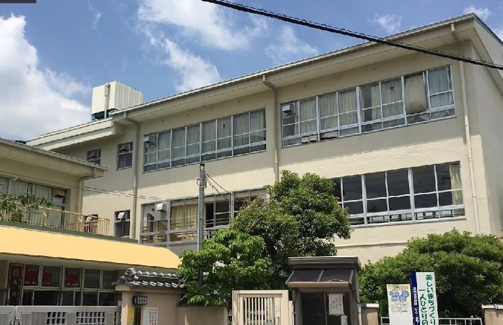 大阪府河内長野市緑ケ丘南町(一戸建)の賃貸物件の周辺