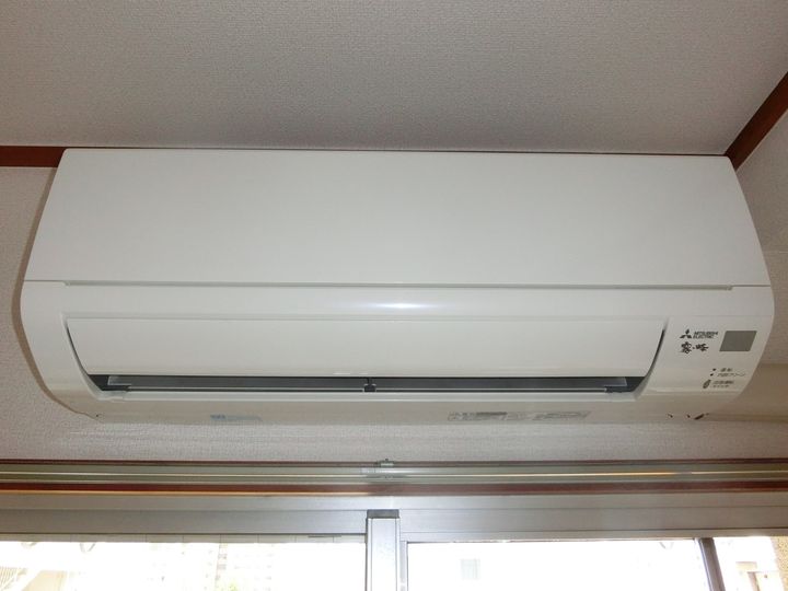 和秀舟入本町ビルの内装