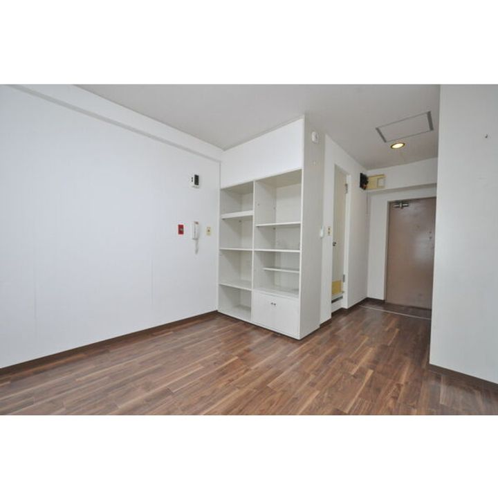 北海道札幌市北区北八条西6(マンション)の賃貸物件の居間