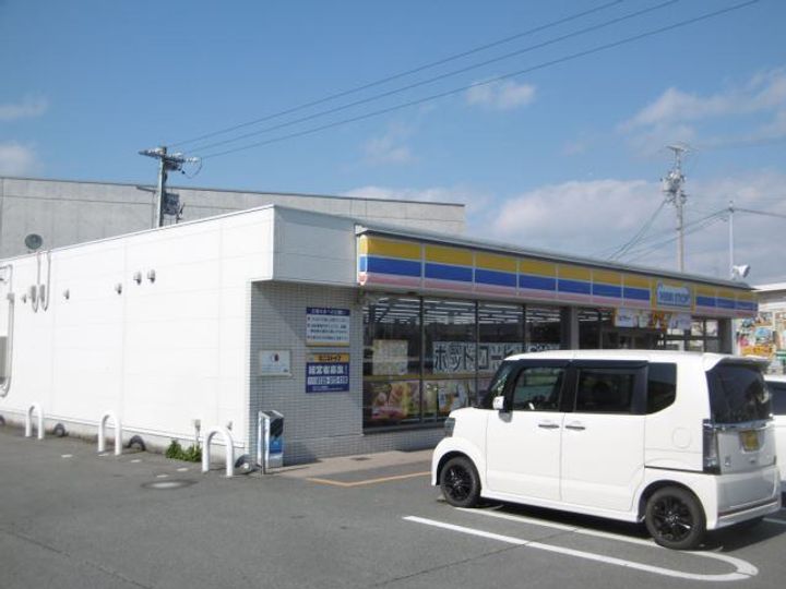 フォーブル鈴木の周辺