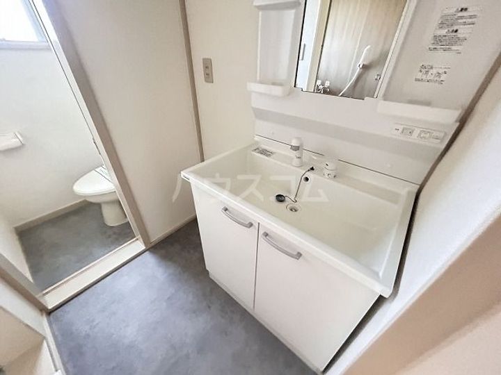 神奈川県小田原市南鴨宮3(一戸建)の賃貸物件の内装