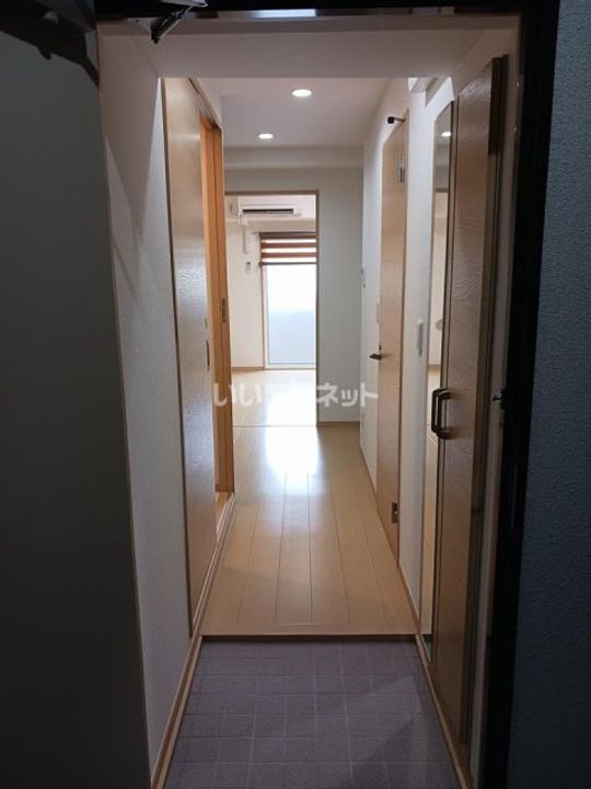 栃木県宇都宮市大通り3(マンション)の賃貸物件の玄関