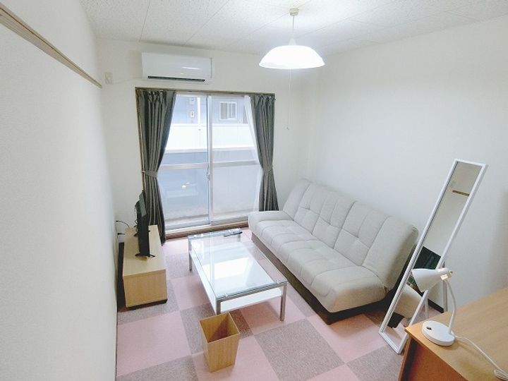 ファーニッシュド・ステイ諏訪インター北壱番館の外観