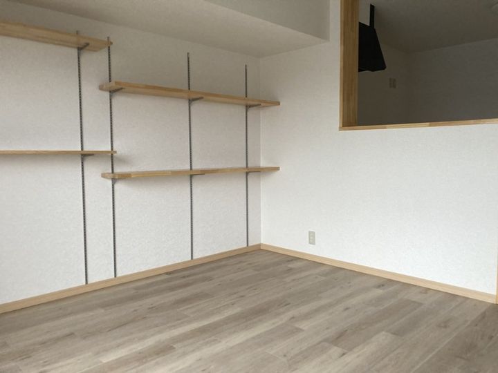 静岡県浜松市中央区天王町(マンション)の賃貸物件の居間