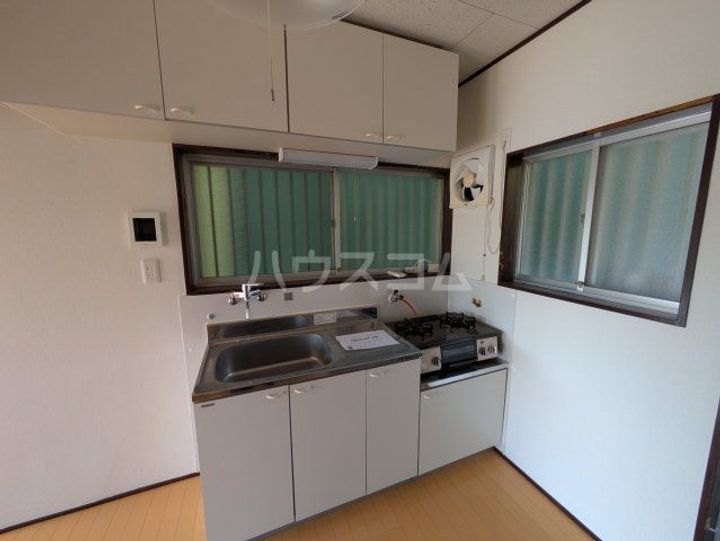 イエローハイツ茎崎のキッチン